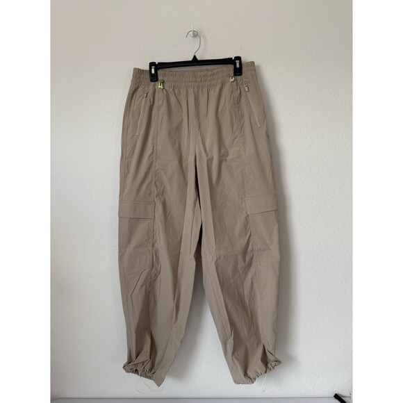 ATHLETA Cascade Cargo Poplin Pants Women's Size M Oak 463948 NWOT Beige - Picture 1 of 10